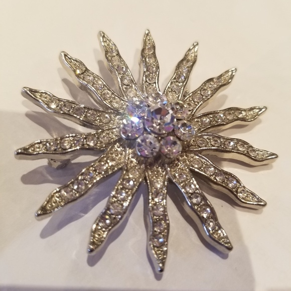 Vintage Brass and Bedazzled Brooches (Multiple Options) - Picture 2 of 16